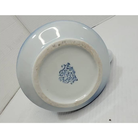 Vintage Victoria Ware Ironstone Flow Blue and White Pitcher Cow - Picture 4 of 6